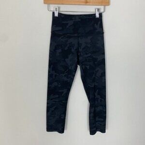 Lululemon Wunder Train High-Rise Crop 21 Camo Womens Size 4 Black Grey
